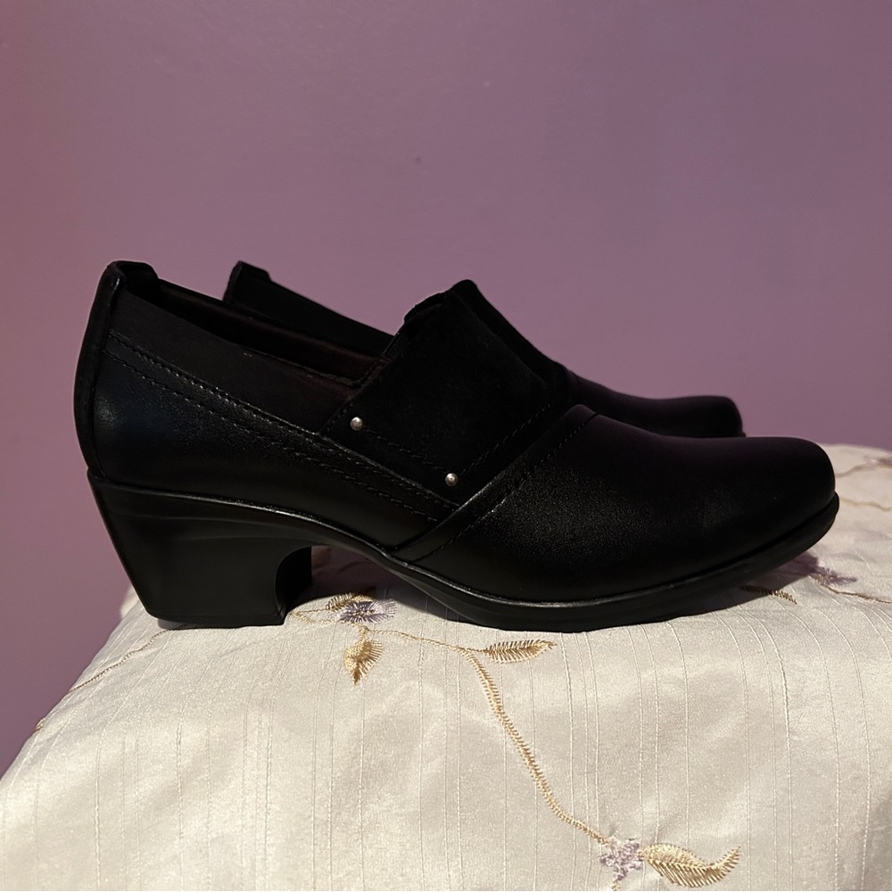 Clarks Emily Step Loafer - Black 8M